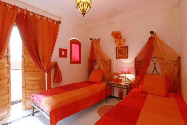 Maison Riad Traditionnel Idealement Situe A Marrakech Marrákes Kültér fotó