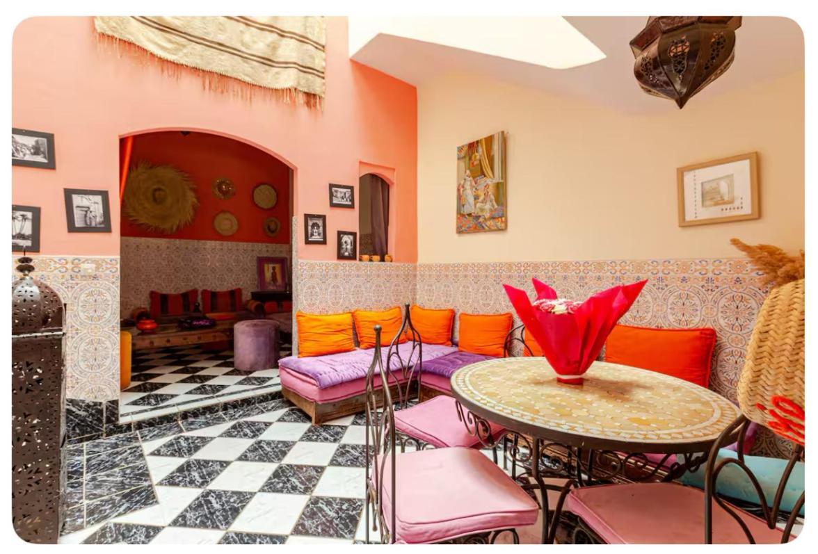 Maison Riad Traditionnel Idealement Situe A Marrakech Marrákes Kültér fotó